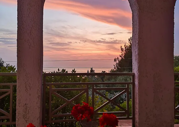 Ambelos Village Seaview And Pool