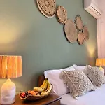Ambelos Village Seaview And Pool 新马尔马拉斯