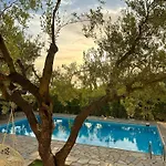 Ambelos Village Seaview And Pool