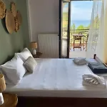 Ambelos Village Seaview And Pool 新马尔马拉斯